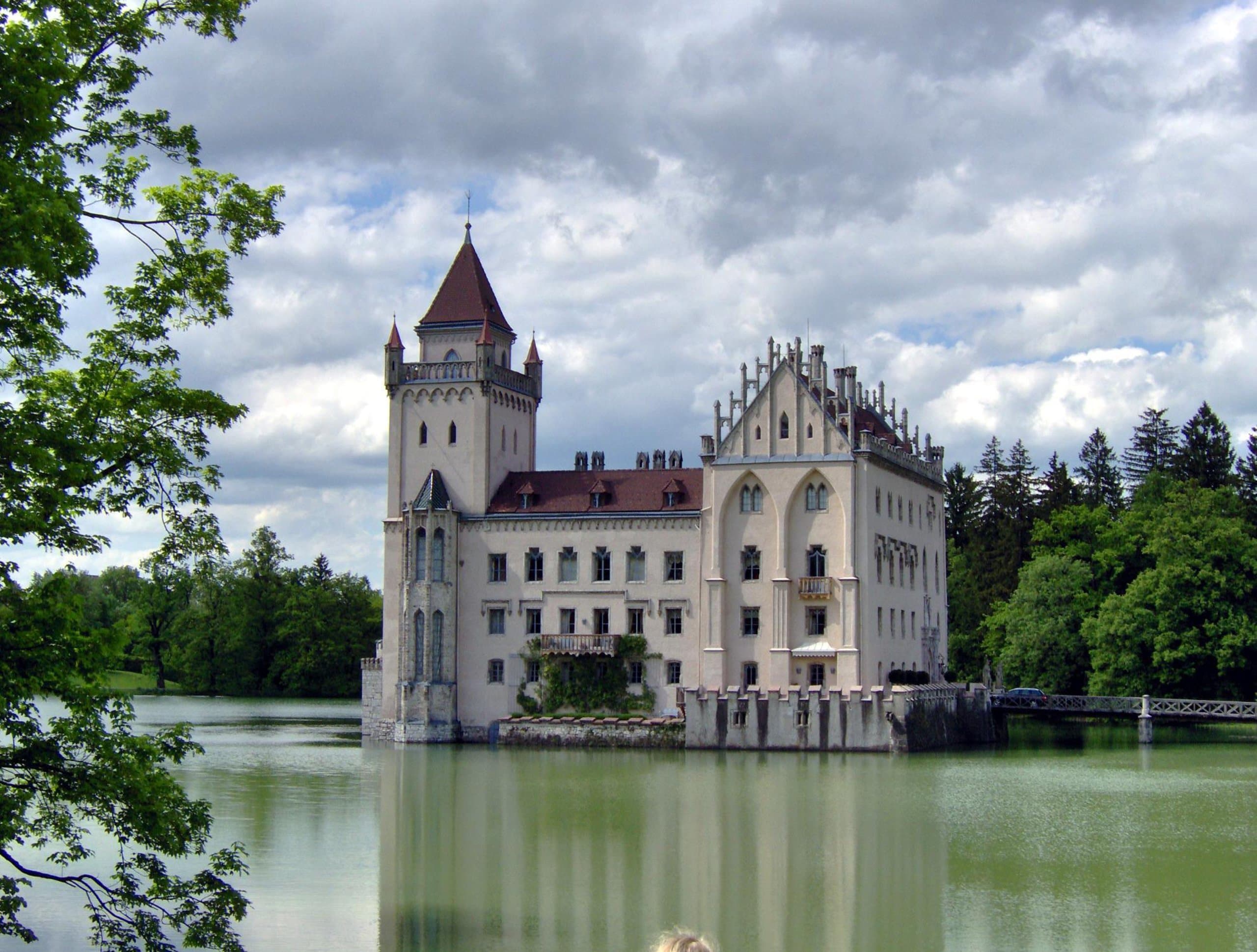 Schloss Anif