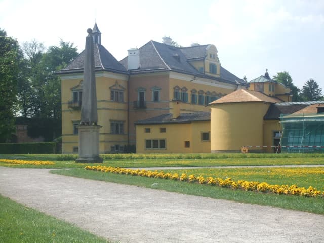 Hellbrunn Palace